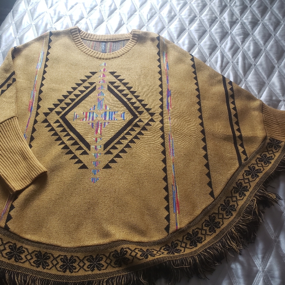Geometric Patterned Poncho with Fringe